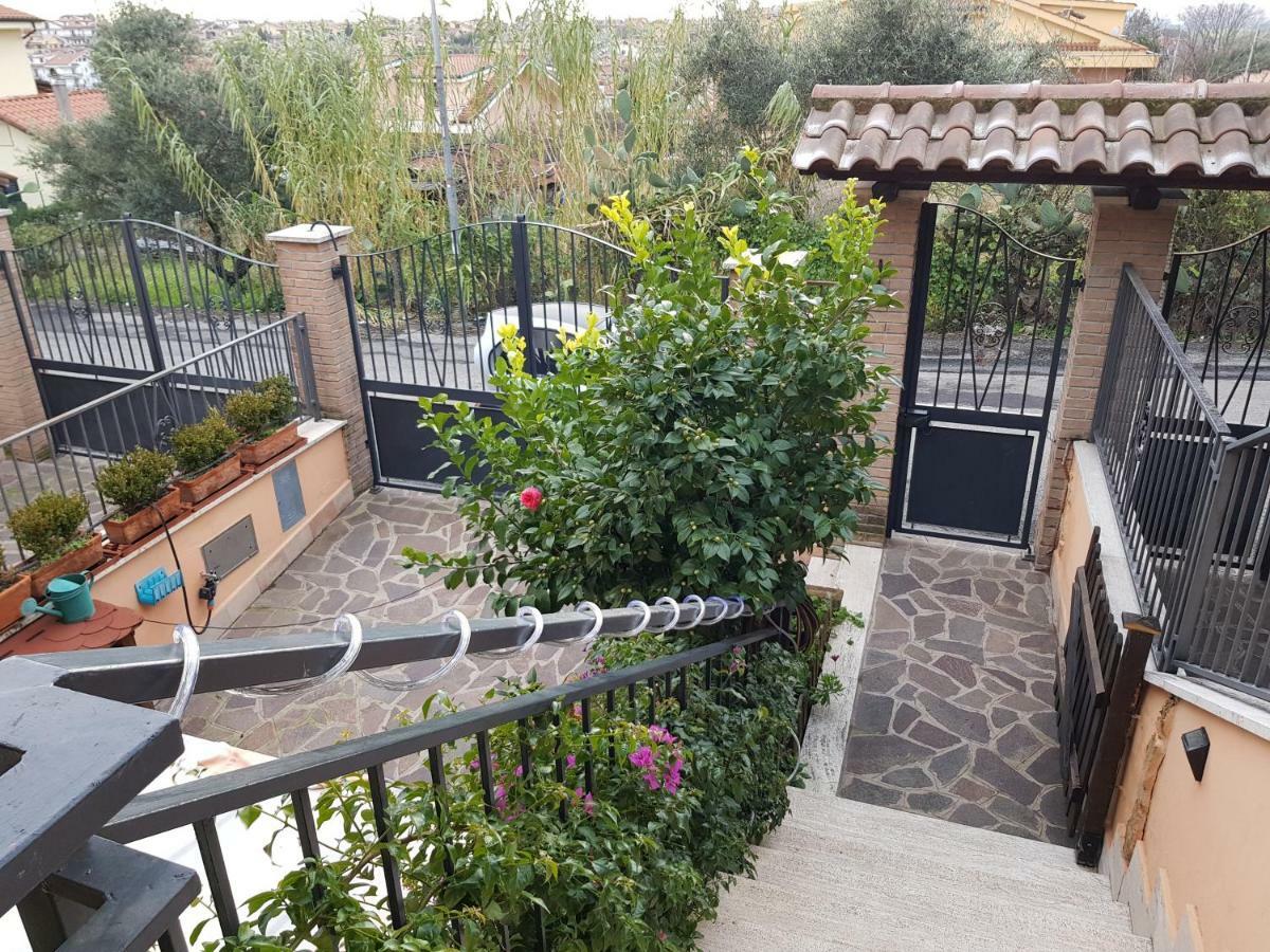 B&B Vista Su Roma Marco Simone Exterior photo